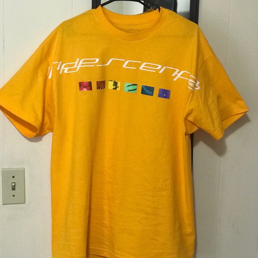 Indesence   T-shirt